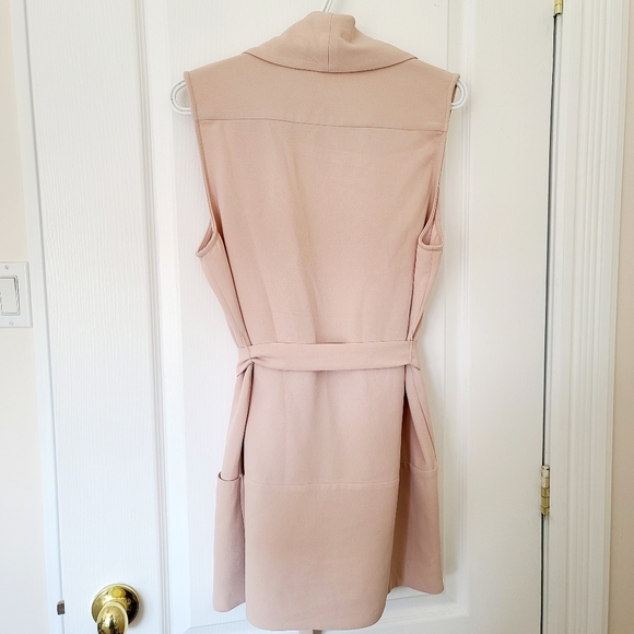 No sleeve light pink jacket (Paraphrase) Large - Picture 2 of 5